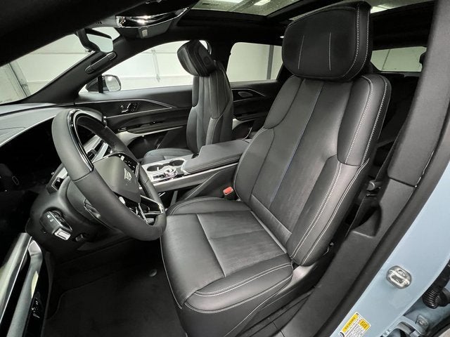 2025 Cadillac LYRIQ Sport 3