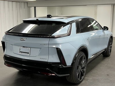 2025 Cadillac LYRIQ Sport 3