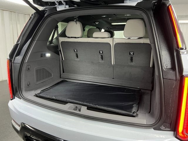 2026 Cadillac ESCALADE IQL Luxury