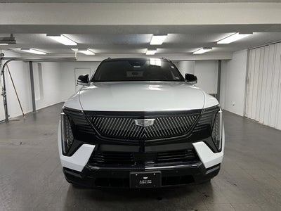 2026 Cadillac ESCALADE IQL Sport