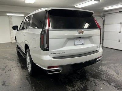 2024 Cadillac Escalade Luxury