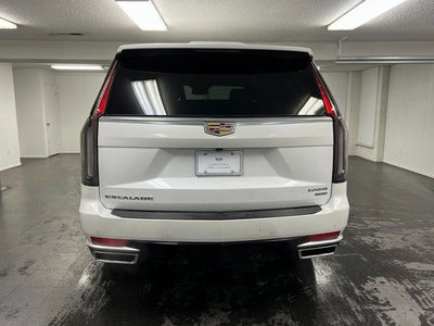 2024 Cadillac Escalade Luxury