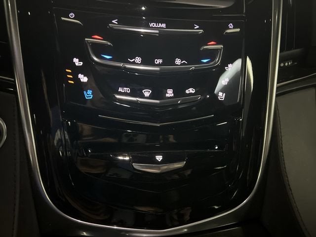 2018 Cadillac Escalade Platinum - Photo 18