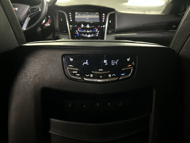 2018 Cadillac Escalade Platinum - Photo 22