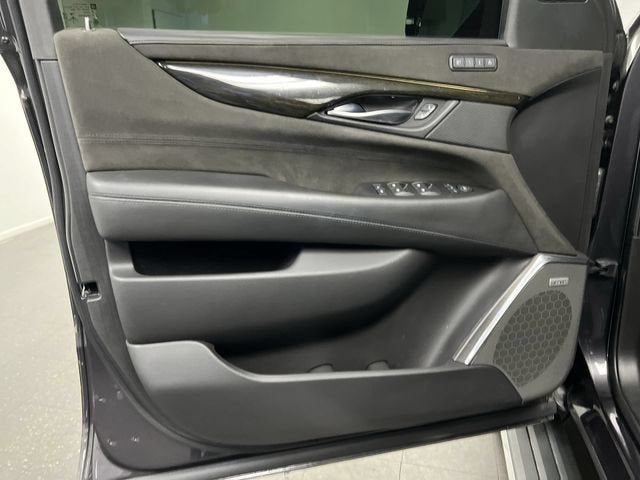 2018 Cadillac Escalade Platinum