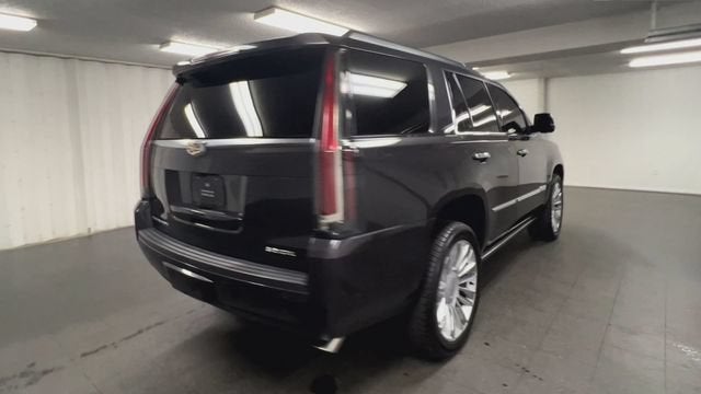 2018 Cadillac Escalade Platinum - Photo 8