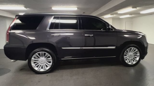 2018 Cadillac Escalade Platinum - Photo 9