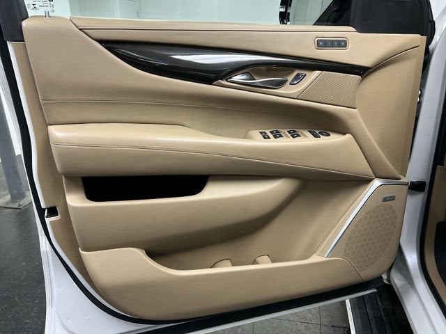 2018 Cadillac Escalade Platinum