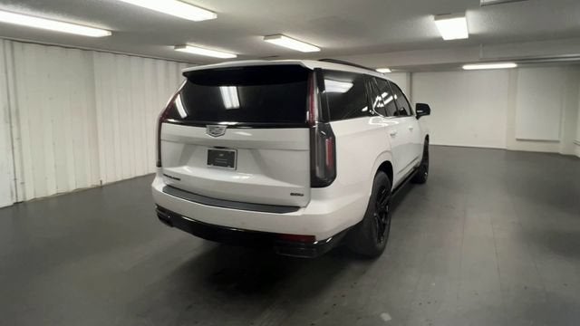 2023 Cadillac Escalade Sport Platinum