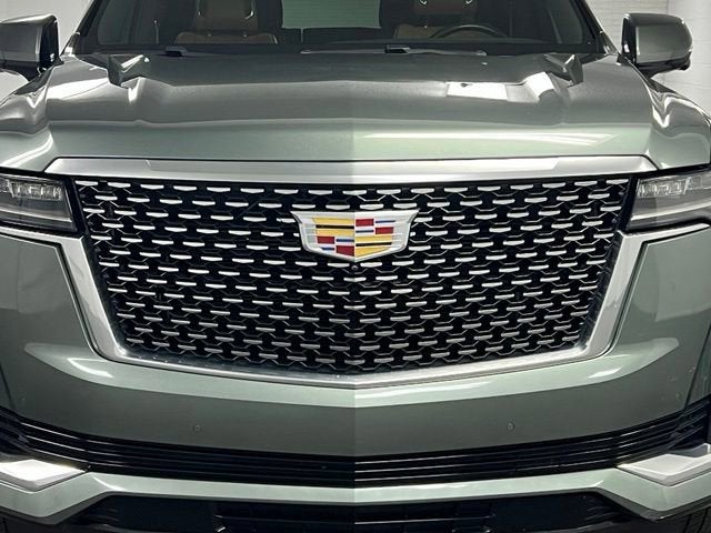 2023 Cadillac Escalade ESV Premium Luxury