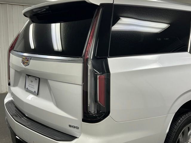 2024 Cadillac Escalade ESV Premium Luxury