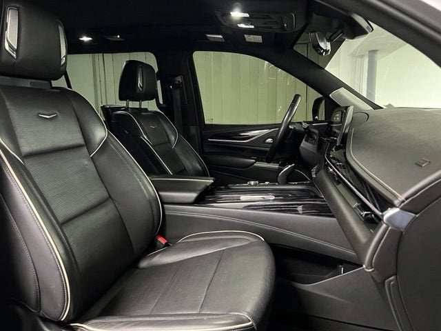 2022 Cadillac Escalade ESV Sport