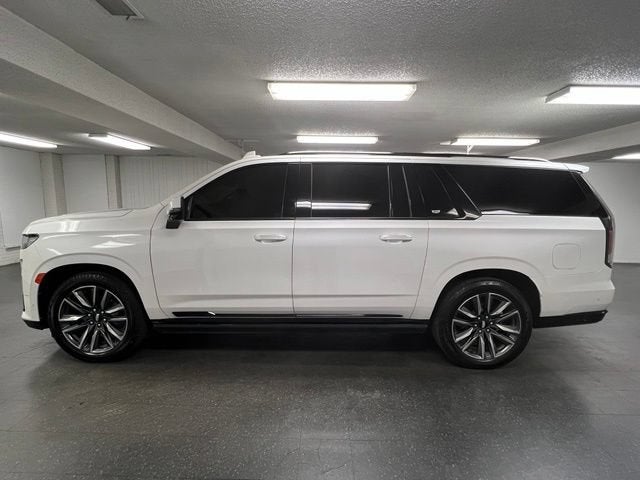 2022 Cadillac Escalade ESV Sport