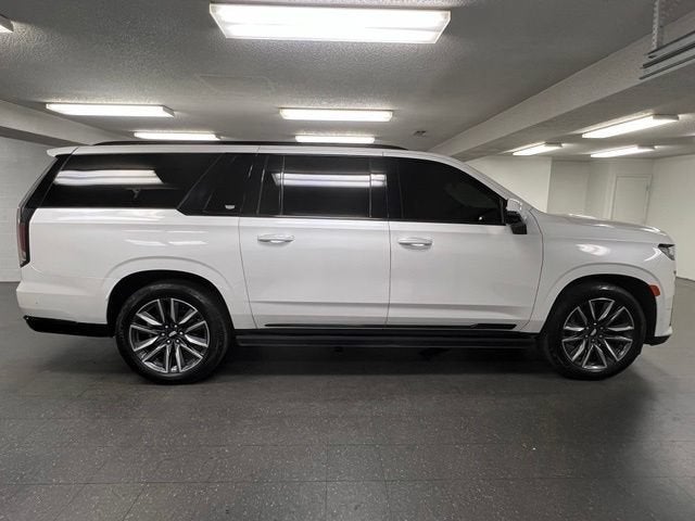 2022 Cadillac Escalade ESV Sport
