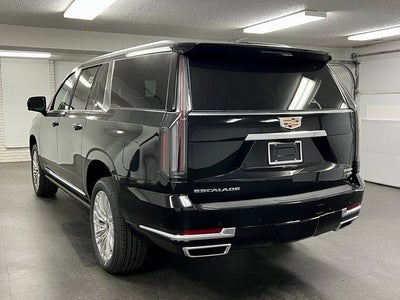 2026 Cadillac Escalade ESV Luxury
