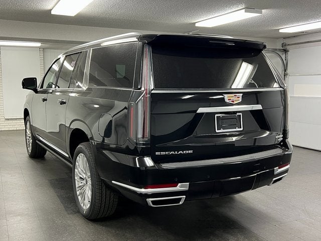 2026 Cadillac Escalade ESV Luxury