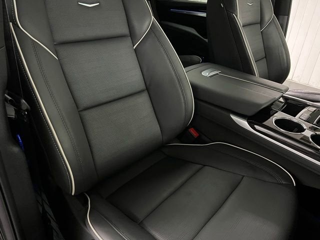 2025 Cadillac Escalade Premium Luxury