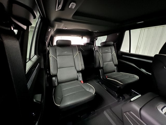 2025 Cadillac Escalade Sport