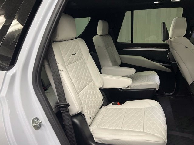 2027 Cadillac Escalade Platinum Sport