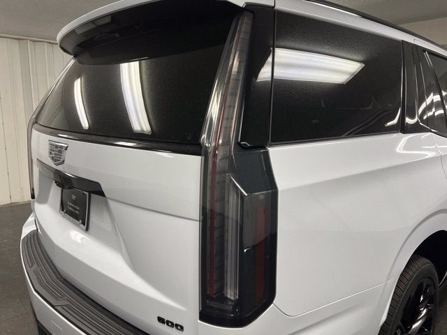2027 Cadillac Escalade 4WD Platinum Sport