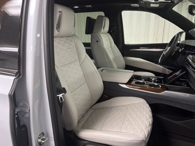 2027 Cadillac Escalade 4WD Platinum Sport