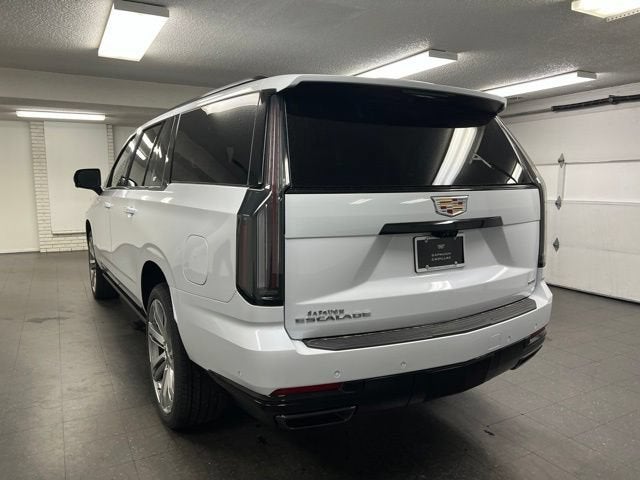 2026 Cadillac Escalade ESV Sport