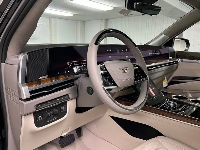 2025 Cadillac Escalade ESV Sport Platinum