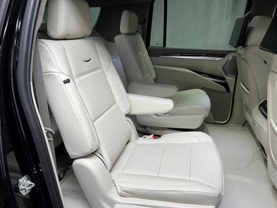 2025 Cadillac Escalade ESV Sport Platinum