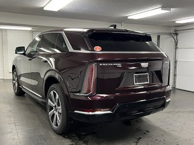 2026 Cadillac ESCALADE IQ Luxury