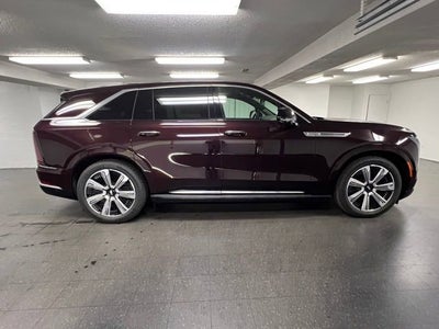 2025 Cadillac ESCALADE IQ Luxury 2