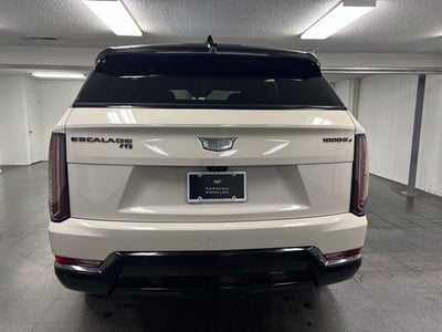 2026 Cadillac ESCALADE IQ Sport