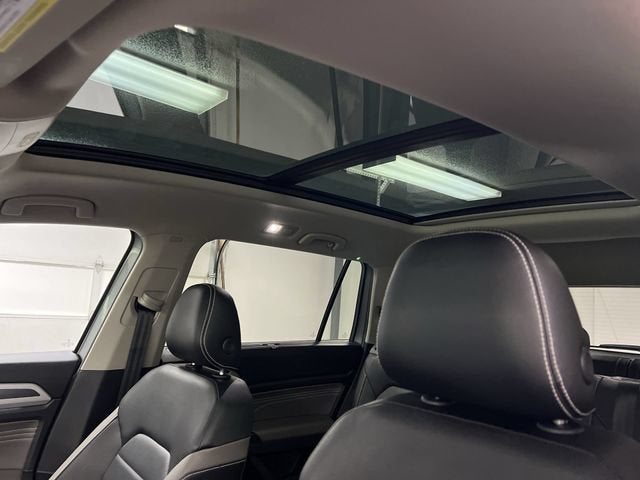 2021 Volkswagen Atlas 3.6L V6 SEL Premium R-Line