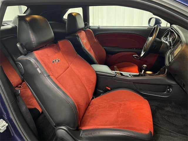 2016 Dodge Challenger R/T Plus