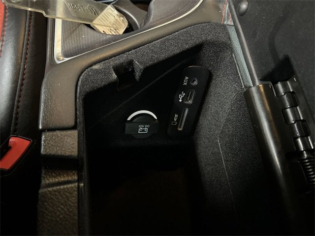 2016 Dodge Challenger R/T Plus