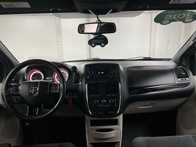 2016 Dodge Grand Caravan SE Plus