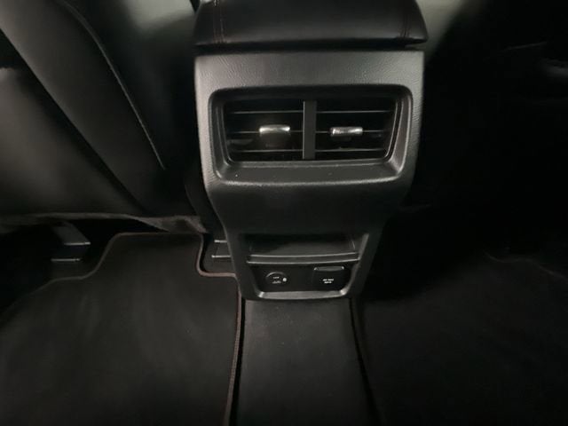 2021 Ford Edge ST-Line