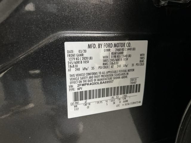 2020 Ford Edge SE