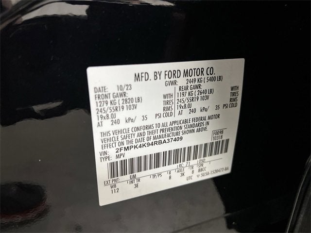 2024 Ford Edge Titanium