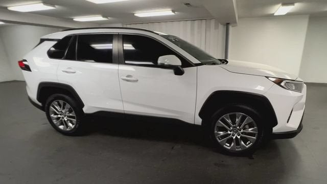 2020 Toyota RAV4 XLE Premium