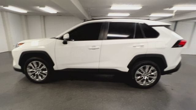 2020 Toyota RAV4 XLE Premium