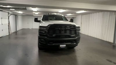 2026 RAM 3500 Tradesman Crew Cab 4x4 6'4" Box