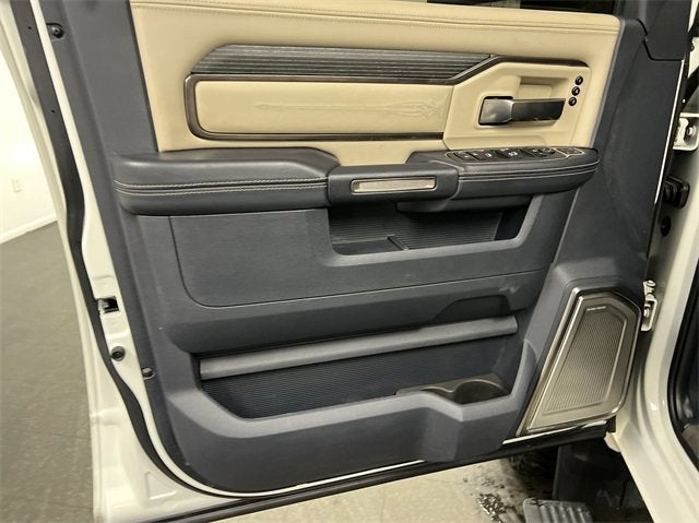 2023 RAM 3500 Limited Crew Cab 4x4 6'4" Box