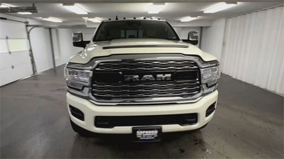 2023 RAM 3500 Limited Crew Cab 4x4 6'4" Box