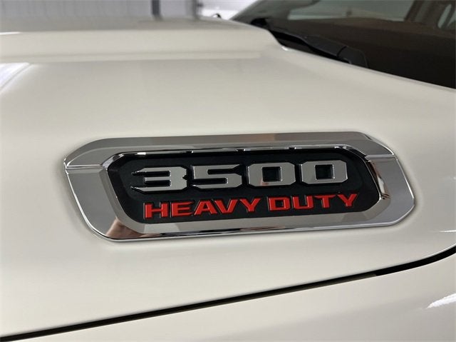 2023 RAM 3500 Limited Crew Cab 4x4 6'4" Box