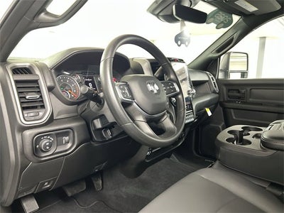 2025 RAM 2500 Tradesman Crew Cab 4x4 6'4" Box