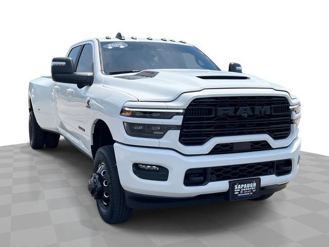 2025 RAM 3500 Laramie Crew Cab 4x4 8' Box