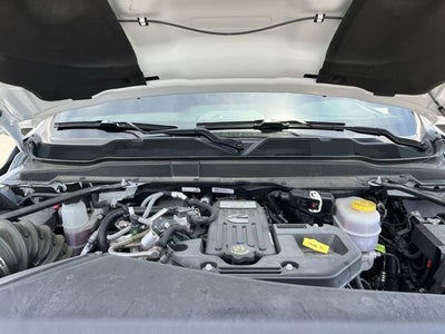 2025 RAM 3500 Laramie Crew Cab 4x4 8' Box