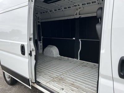 2025 RAM ProMaster Cargo Van Tradesman