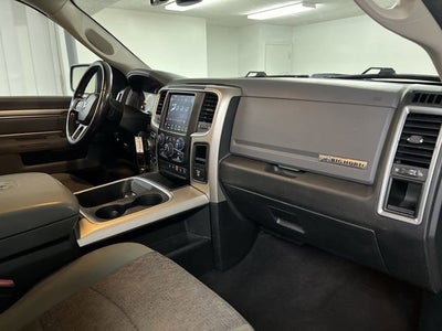 2018 RAM 1500 Big Horn Crew Cab 4x4 5'7" Box