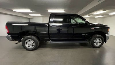 2020 RAM 2500 Tradesman Crew Cab 4X4 6'4" Box